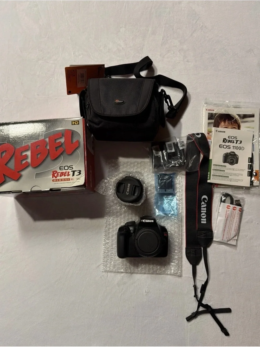 Canon Rebel T3 EOS 1100D Camera
